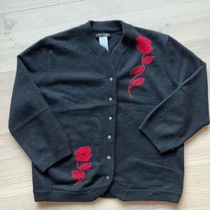 Gorgeous vintage black Anne Klein cashmere intarsia cardigan